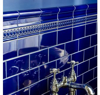 Victoria Moulding