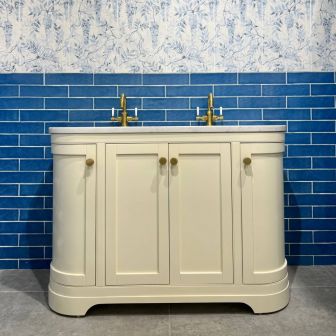 Arbour Wisteria Bathroom