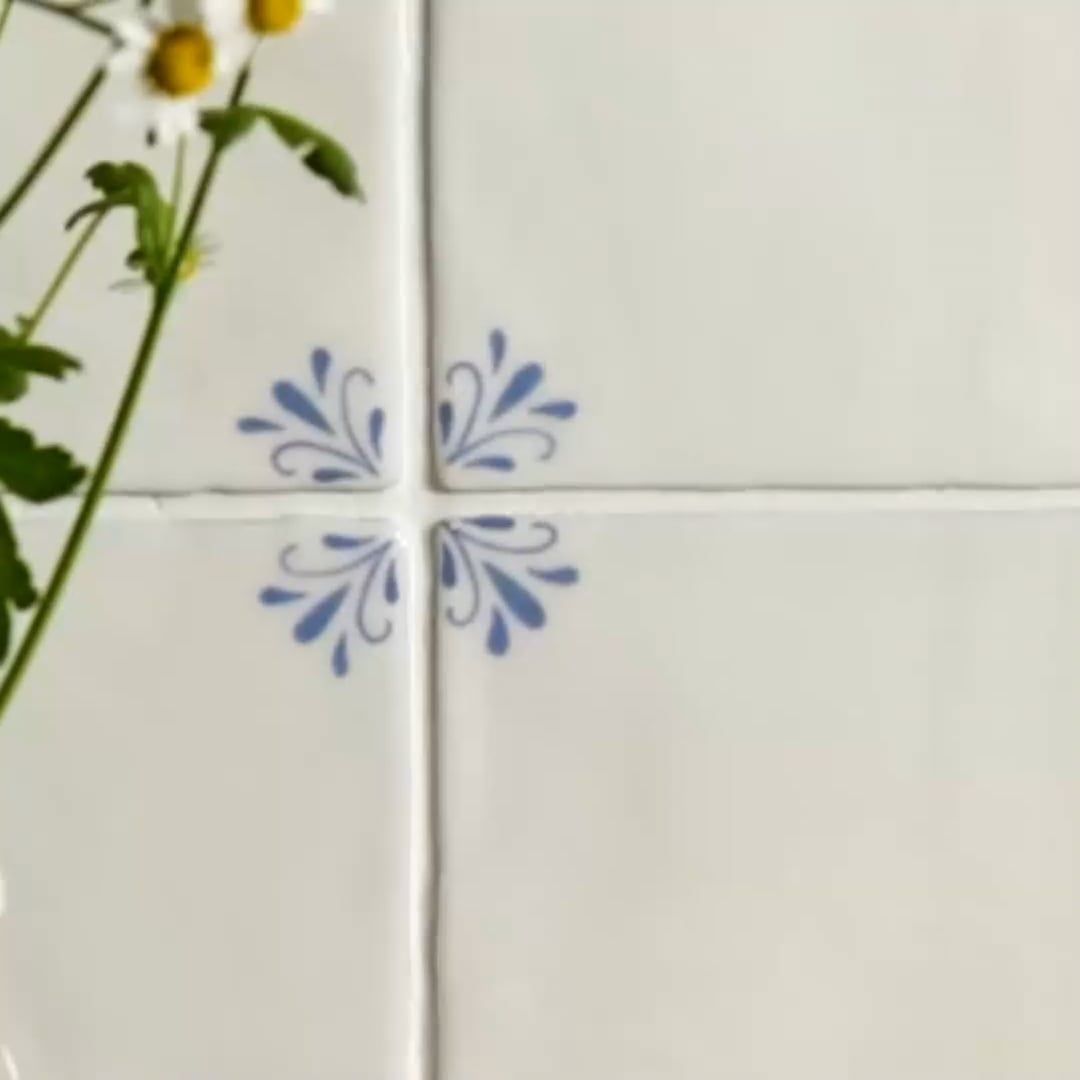 Explore Custom Country Delft
